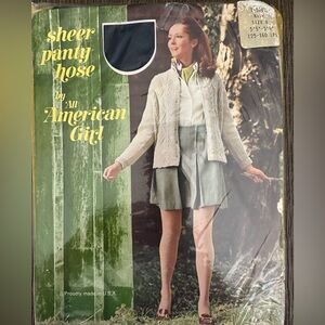 Vintage All American Girl Sheer Pantyhose Size B 5’5-5’9 126 -160 LBS in Navy